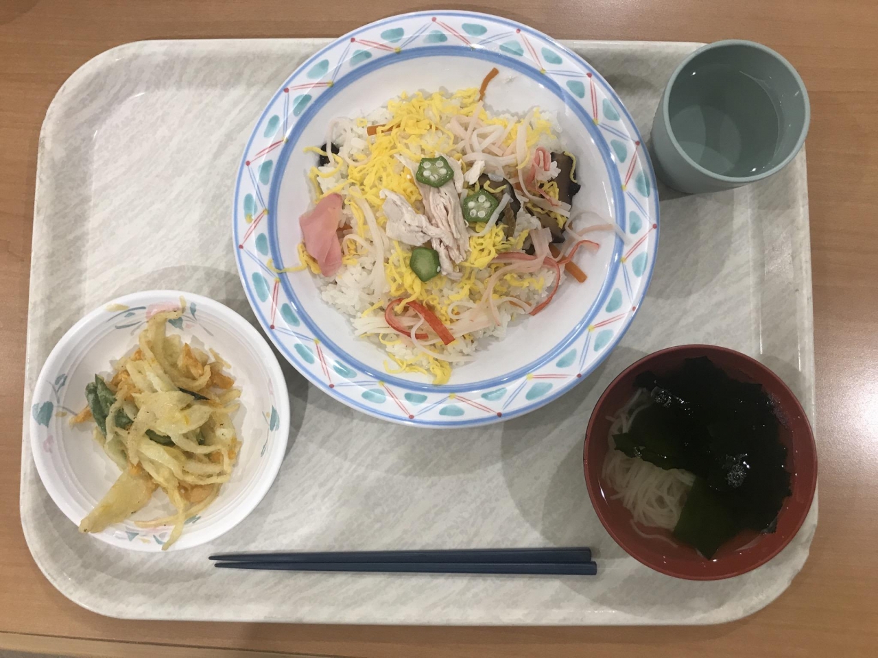 本日の食事 島根県育英会 大阪学生会館