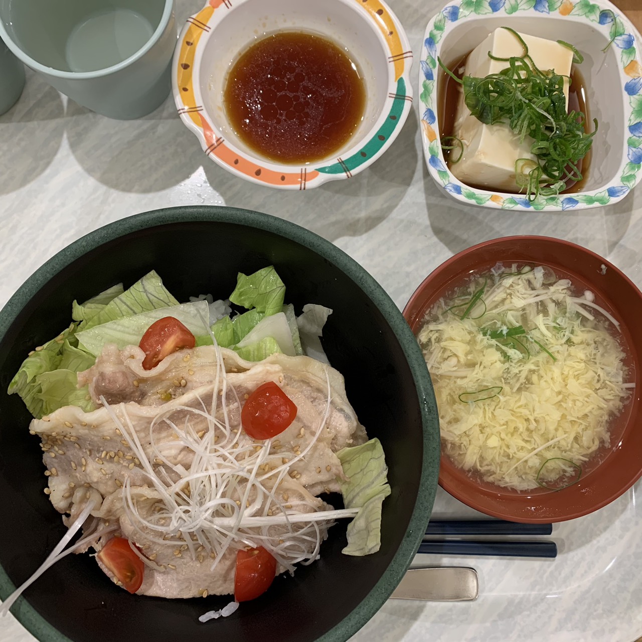 本日の食事 島根県育英会 大阪学生会館